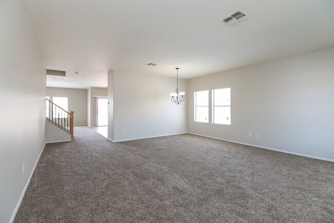 Photo - 2413 W Chipman Rd