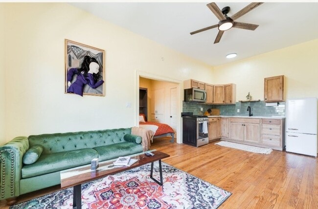 Building Photo - 2201 NW 12th St