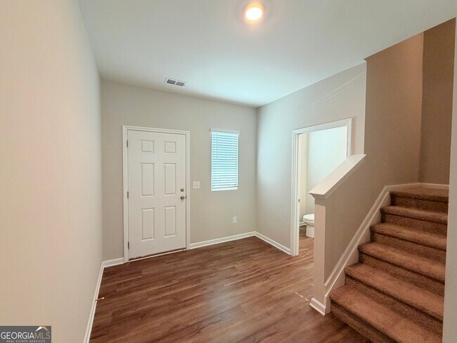 Photo - 301 Pescara Ct