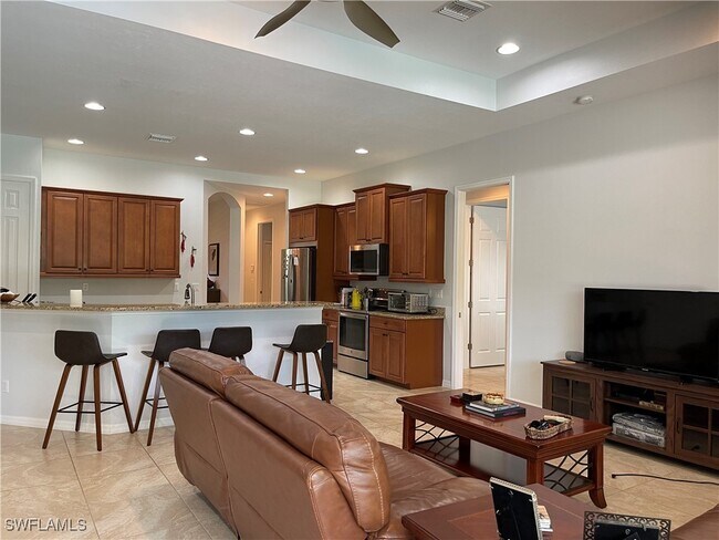 Photo - 479 Saddlebrook Ln