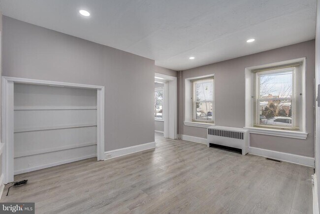 Photo - 4211 Garrett Rd