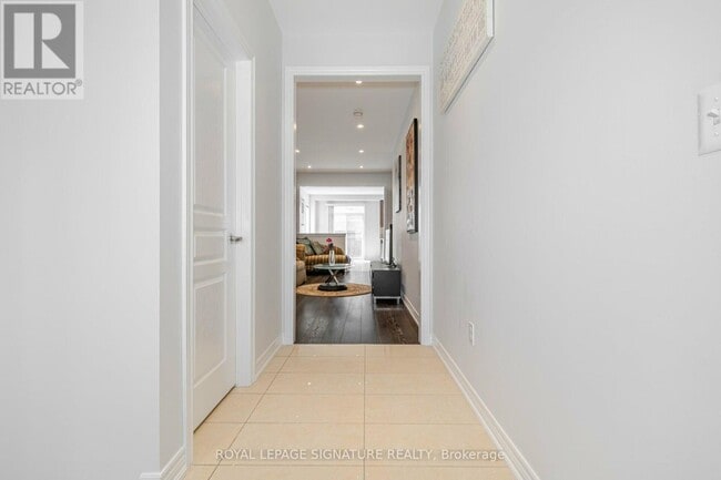 Photo - 5520 Meadowcrest Ave