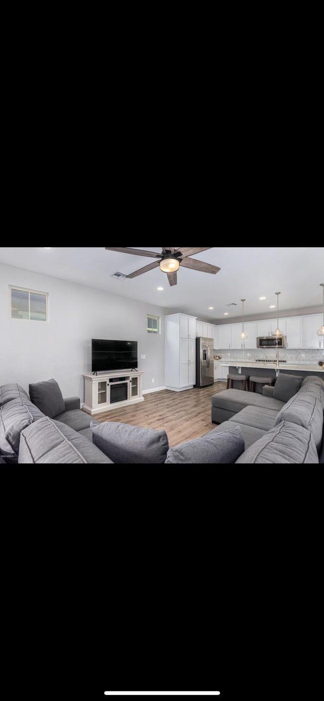 Photo - 2264 S Henry Ln