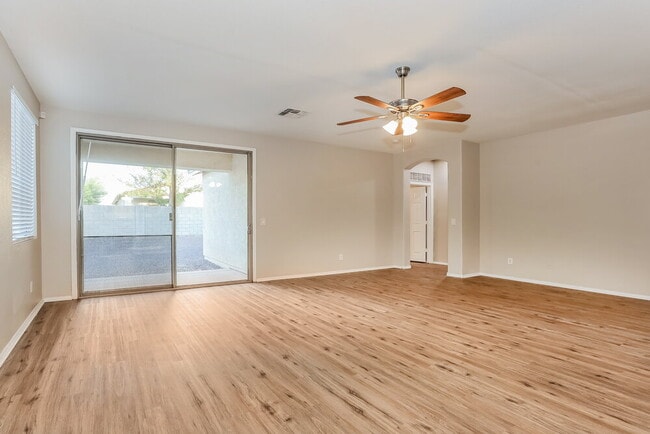 Photo - 6603 S 17th Ave