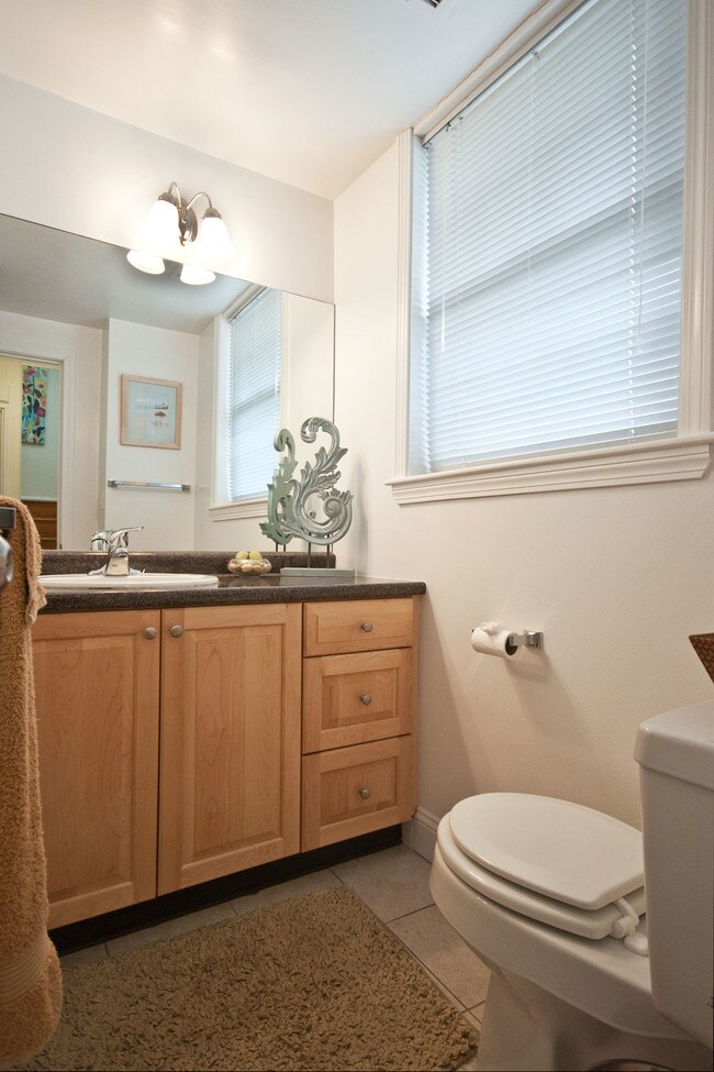 Photo - 563 VFW Parkway