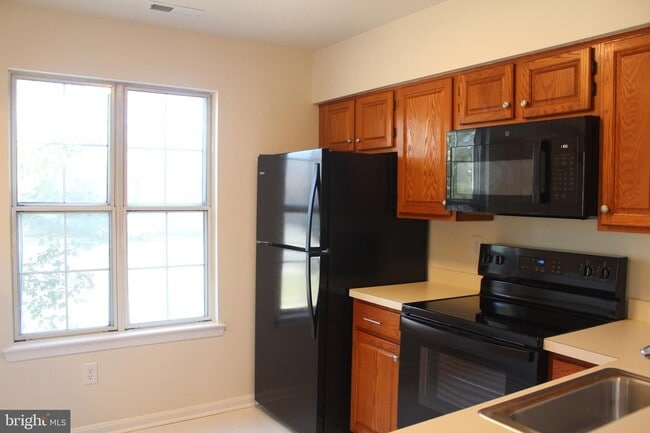 Photo - 9266 Chapman Oak Dr