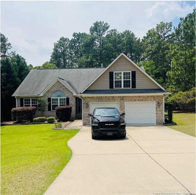 Building Photo - 208 Wood Run