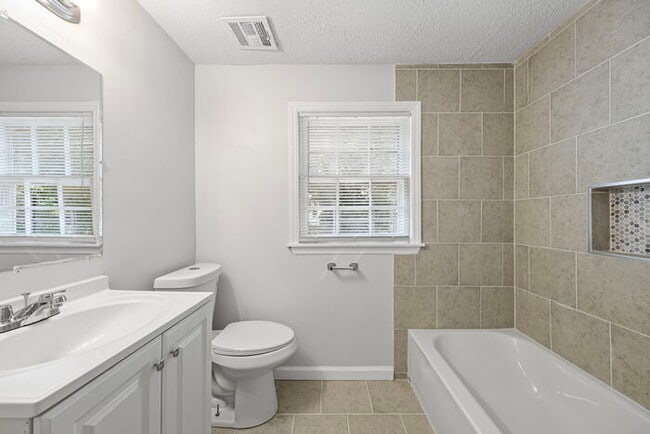 Photo - 3843 Blue Jay Rd