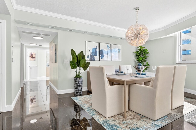 Photo - 1551 N Flagler Dr Unidad 916-917