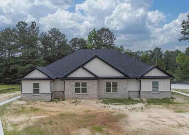 Photo - 2112 Oak Hollow St Unit B