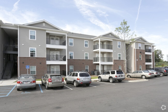 Photo - Highland Crossing