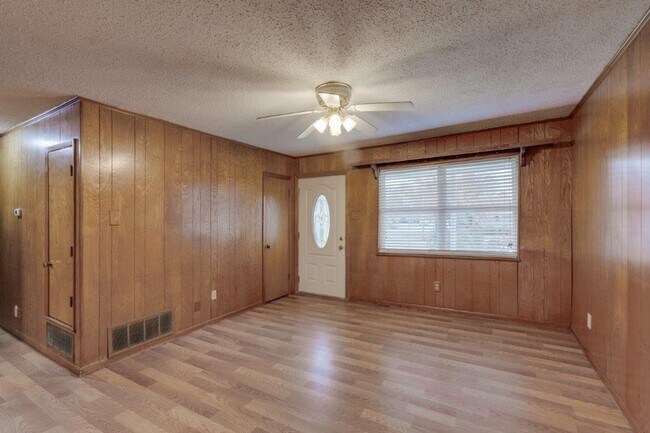 Photo - Great home for a great price in Greenville!
