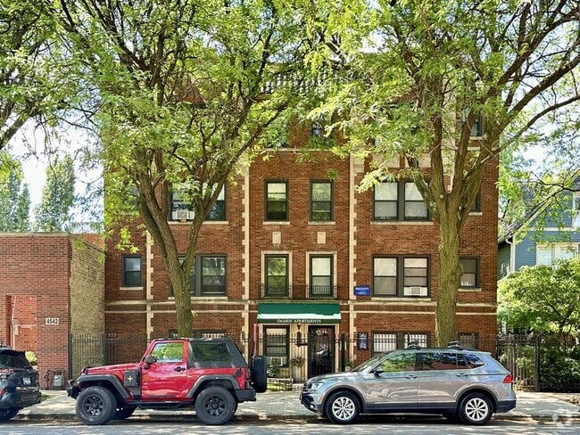 Building Photo - 4530 N Damen Ave Unit 202 Rental