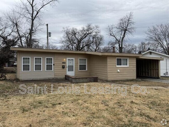 Building Photo - 8326 Midwood Ave Rental