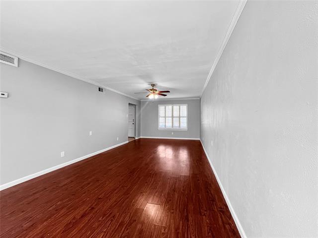 Photo - 739 Loganwood Ave