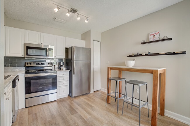 Photo - Addison Place