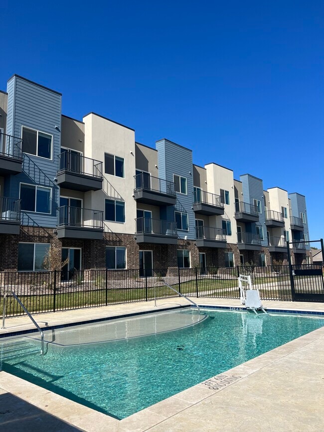 Camden Crossing