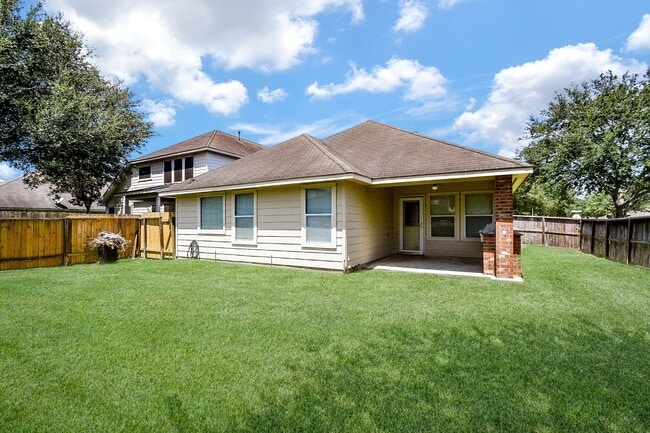 Photo - 6030 Wildbriar Ln