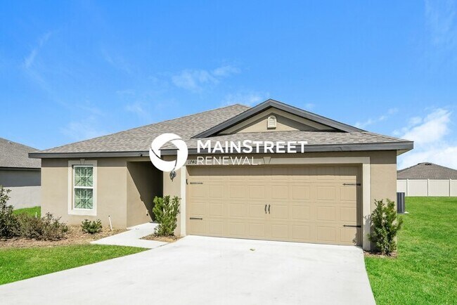 Photo - 3 Bedroom Pet-Friendly Home in Dundee, FL with Main Street Renewal
