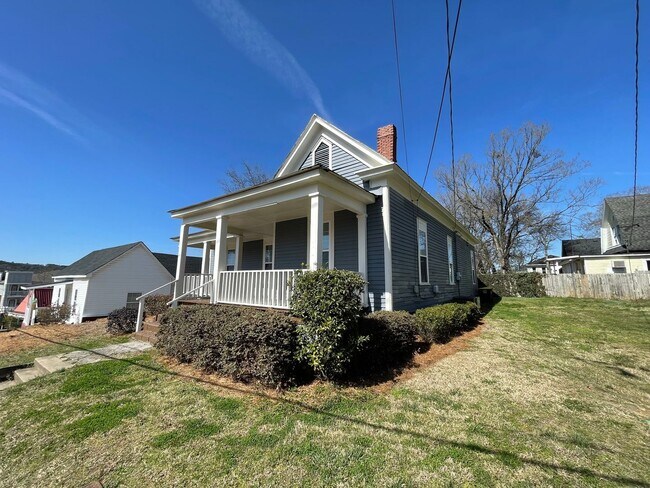 Photo - 3/1 House in South Rome $1295