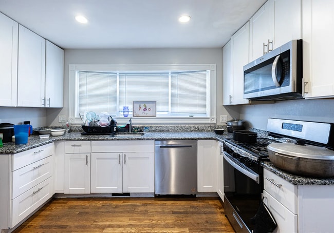 Building Photo - 245 Faneuil St Unit #0 Rental