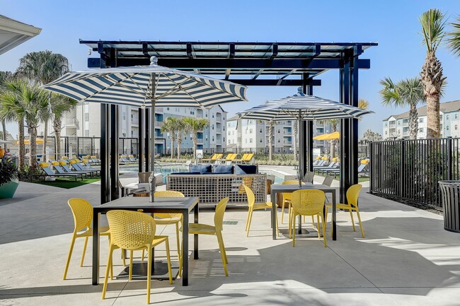 Outdoor Lounge