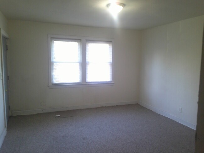 Photo - 1905 M St NE Unit 3