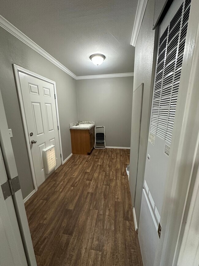 Photo - 10X Ventures - Dutchman 1