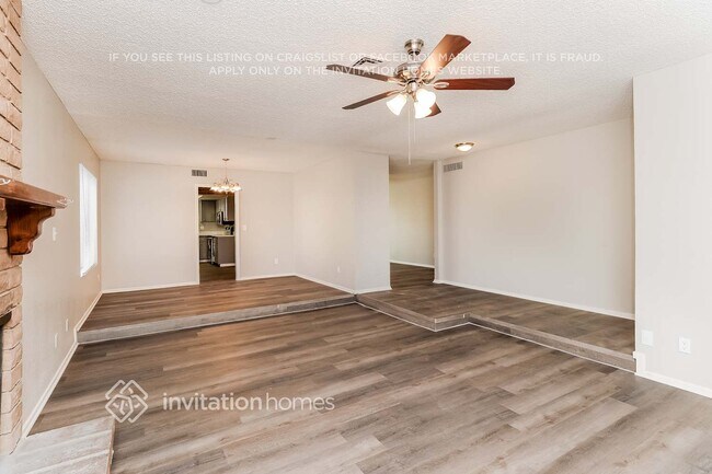 Photo - 1721 E 8th St