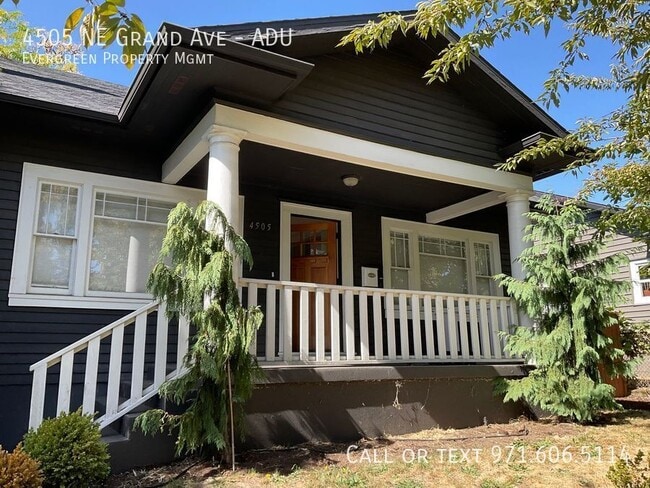 Building Photo - 4505 NE Grand Ave Unit ADU Rental