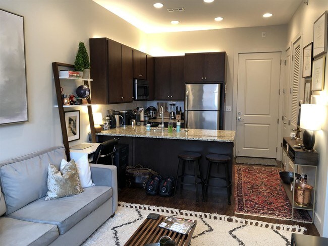 Photo - 214 Louise Ave Unidad 210