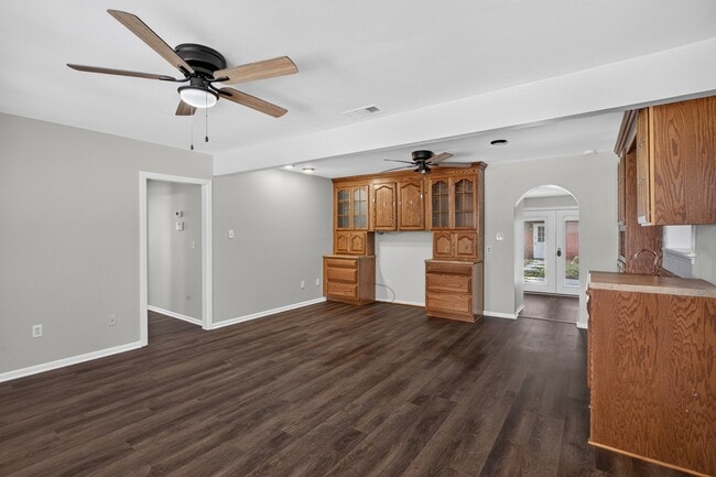 Photo - 1521 Randee Dr