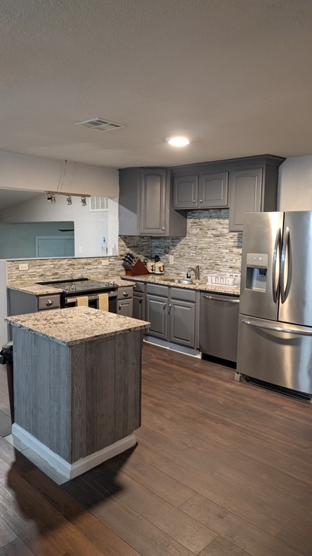 Photo - 1004 NE 28th St