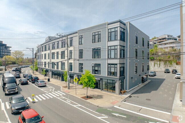 Photo - 197 Washington St