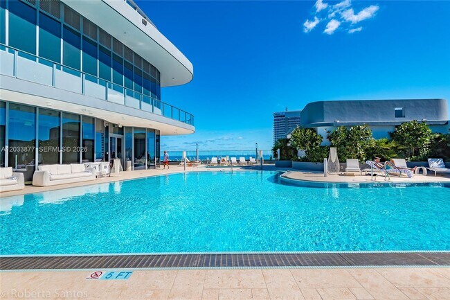 Photo - 1000 Brickell Plaza Unit 4509