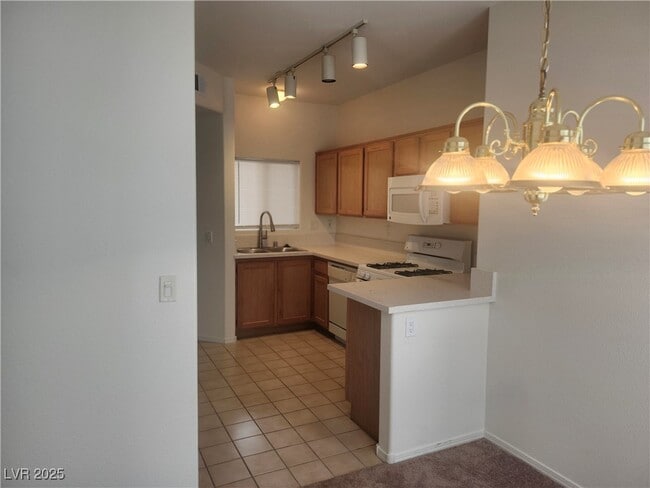 Building Photo - 2117 Echo Bay Unit 102