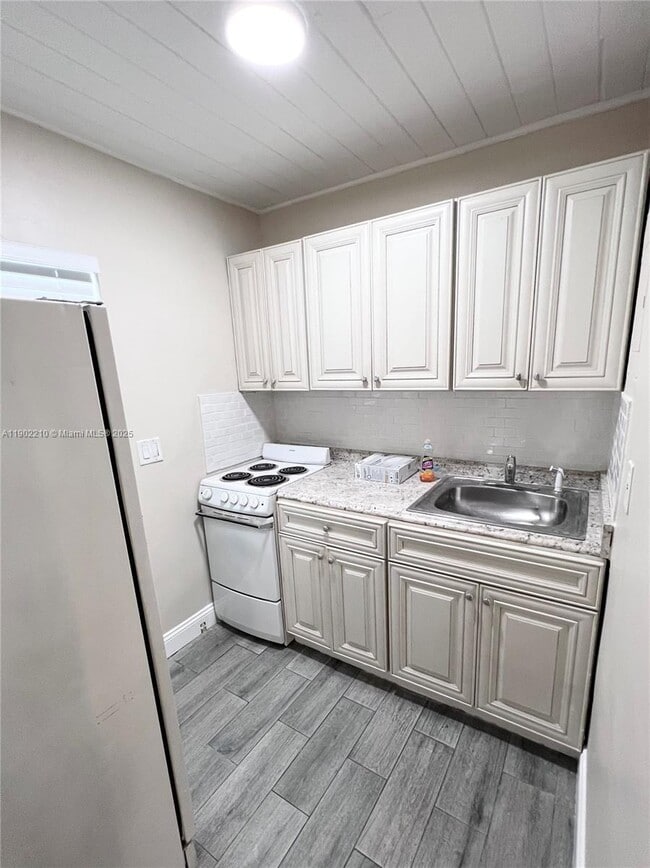 Photo - 408 Hibiscus Ave Unit 2