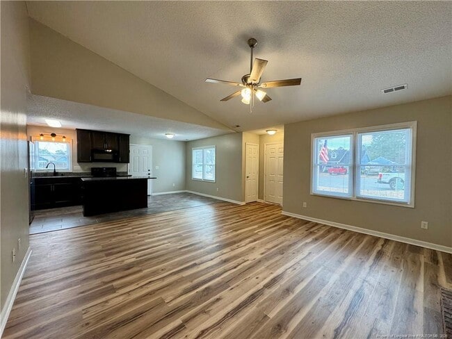 Photo - 754 Candlewick Ct