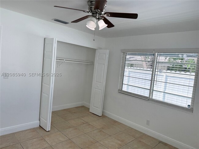 515 NE 11th St