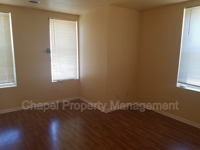 Photo - 1346 N 27th St