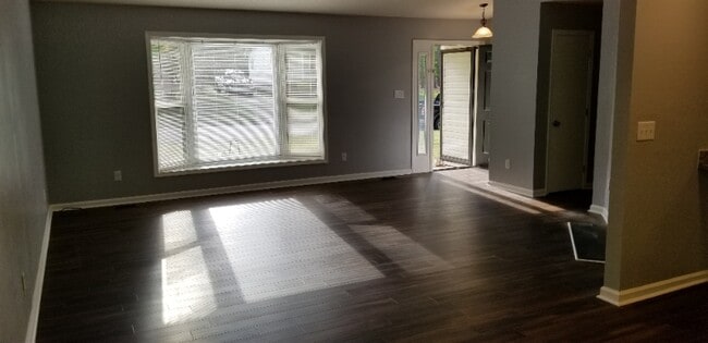 Photo - 3 Chanter Ct