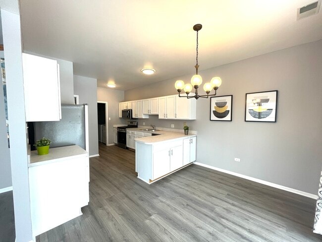 Photo - 13841 Cambridge Cir