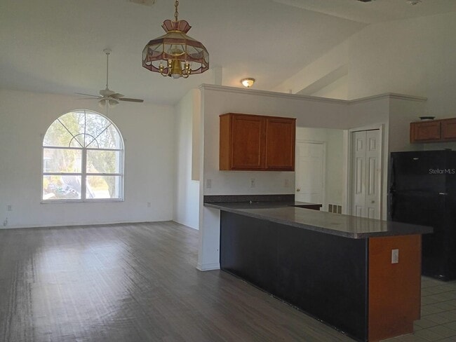 Photo - 829 Blanc Ct