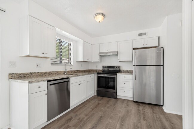 Photo - Fresh townhome in Sugarhouse
