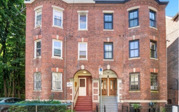 Photo - 151 Highland St