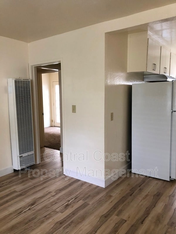 Photo - 1021 Funston Ave Unit B