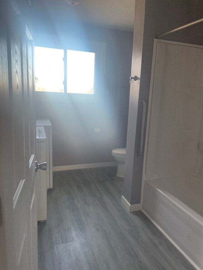 Photo - 7444 Wilson Rd