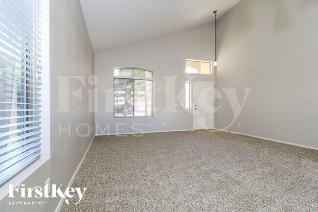 8560 W Vogel Ave