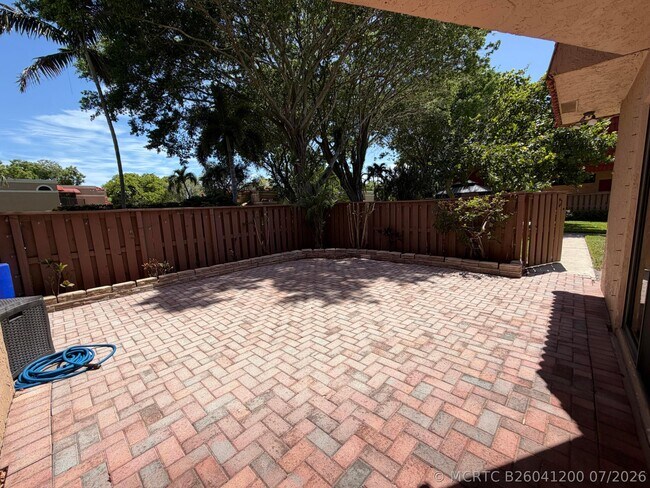Photo - 8273 Severn Dr