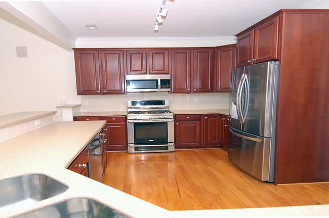 Photo - 3611 Lion Ridge Ct